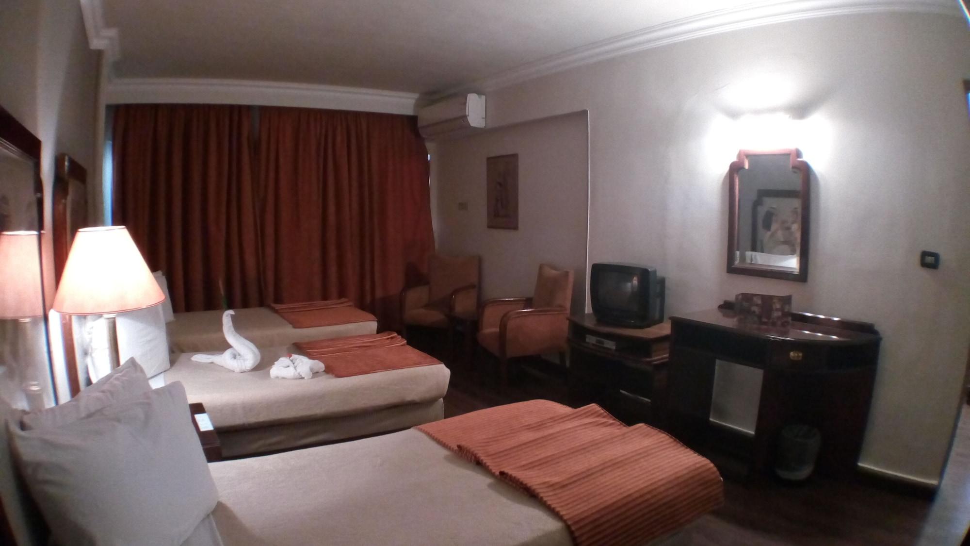Zayed Hotel Giza Exterior foto